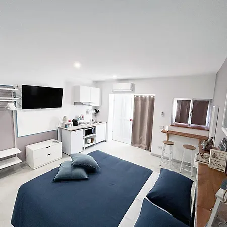 Holiday home La Bouganville